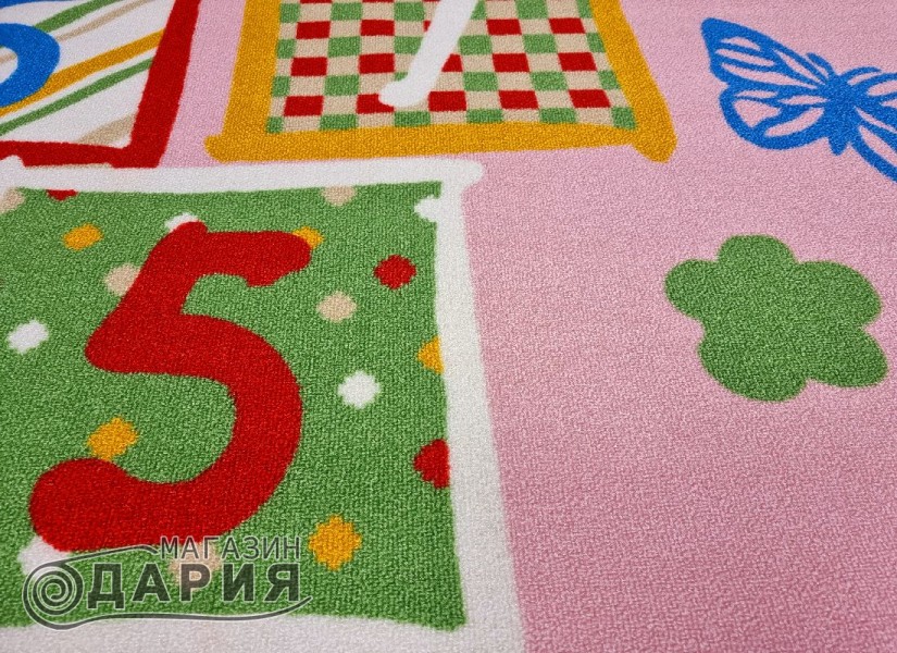 Мокетен килим ERIKA 8019 pink